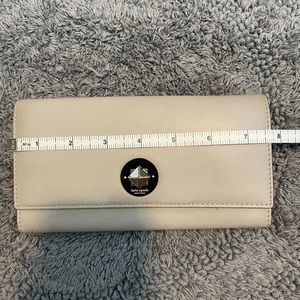 Kate Spade wallet / billfold